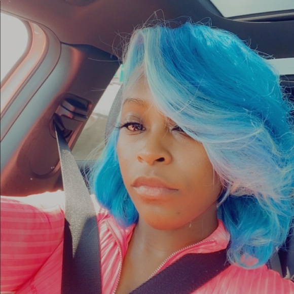 Meet your Posher, Jamilah - Picture 1 of 4